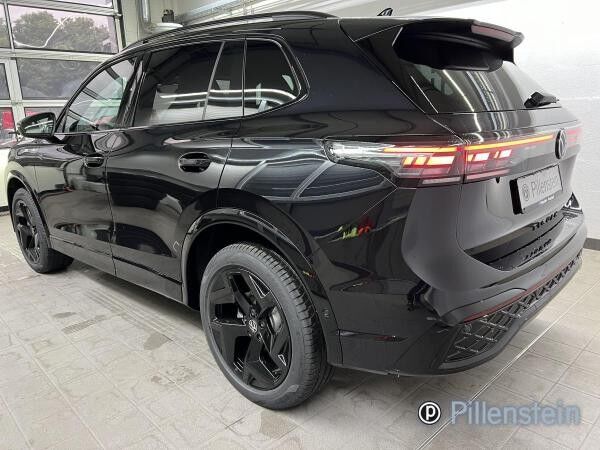 Volkswagen Tiguan TDI DSG 4M R-Line/BLACK AHK+MATRIX+KOMFOR