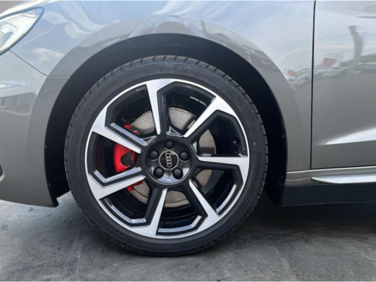 Audi A1 Sportback S line 40 TFSI  NAVI + KAMERA + VIRTUAL + INTERFACE + LED