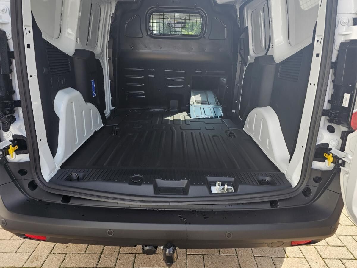 Ford Transit Courier Elektro *sofort* *Wartung & Verschleiss* Navi ACC AHK