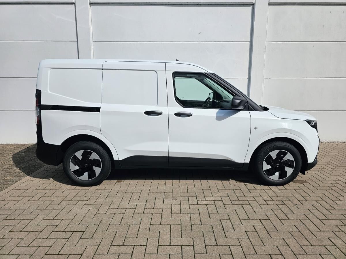 Ford Transit Courier Elektro *sofort* *Wartung & Verschleiss* Navi ACC AHK