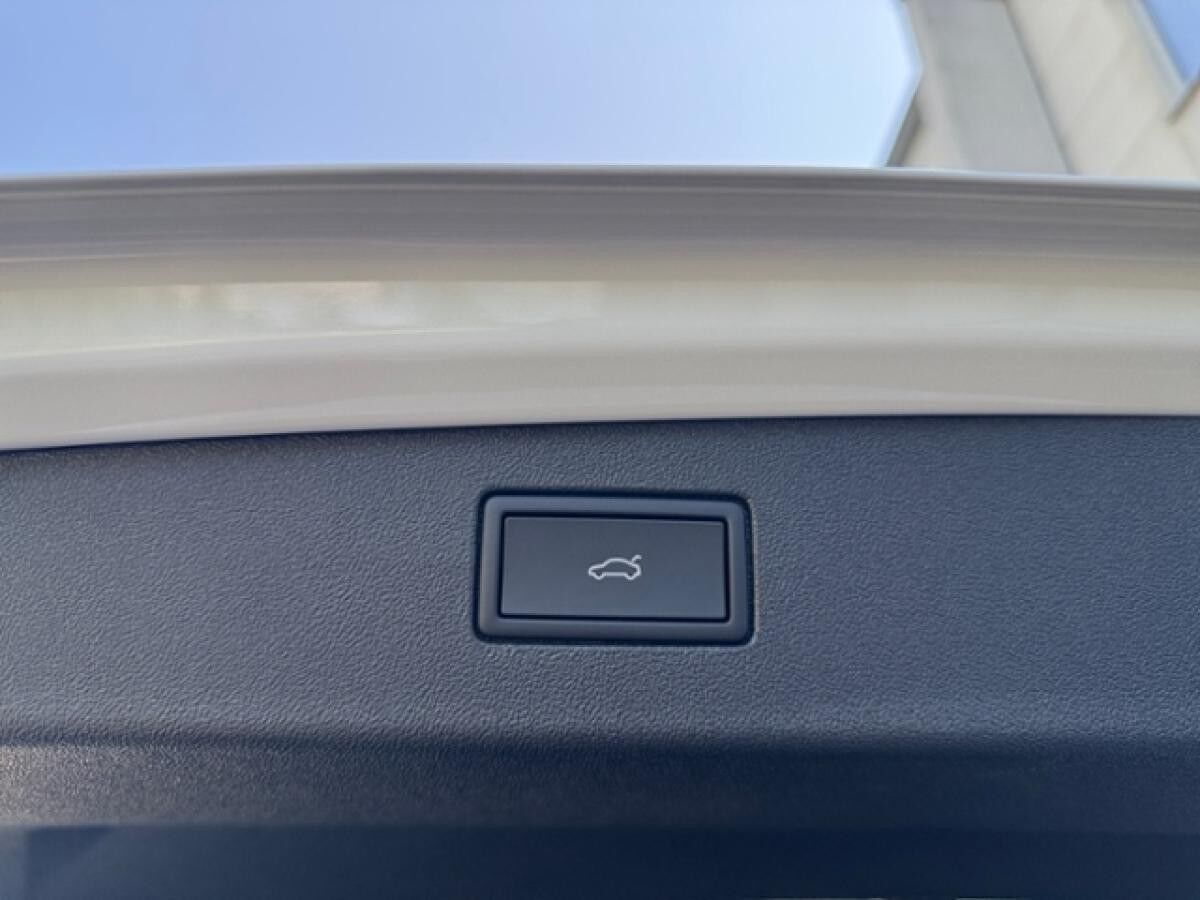 Volkswagen Tiguan GOAL 1,5 l eTSI AHK LED