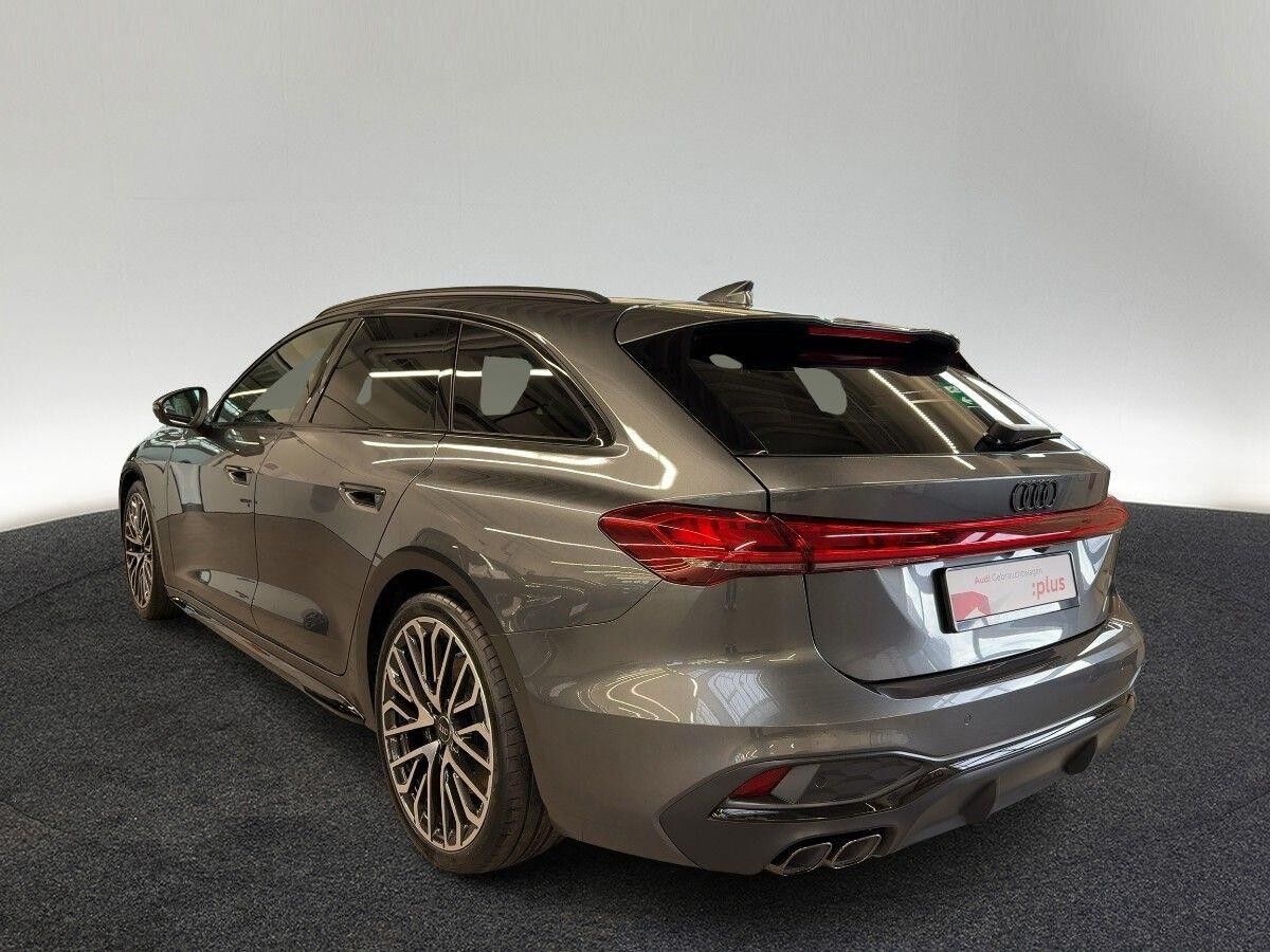 Audi A5 Avant TDI quattro Head-Up Matrix B&O AHK Audi A5 Avant TDI quattro Head-Up Matrix B&O AHK