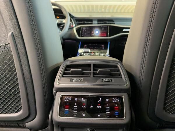Audi A6 Avant S line 50 TFSIe quattro Matrix B&O Memory AHK
