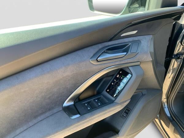 Audi Q5 SUV TDI quattro S tronic