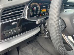 Audi Q7 55TFSIe qu S line Matrix AHK Pano B&O