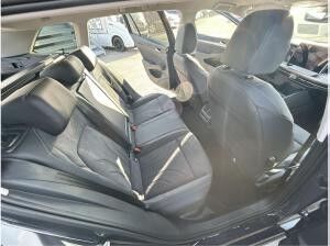 Volkswagen Golf Variant Life 2.0 l TDI DSG CarPlay ACC LED