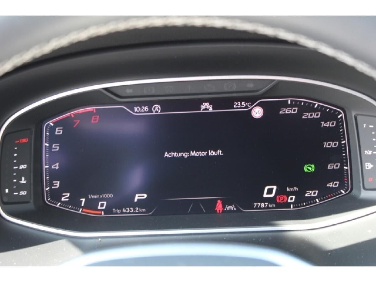 Seat Ateca 1.5 TSI DSG Xperience NAVI AHK LED KAMERA SHZ GRA 17