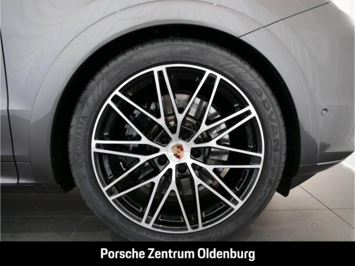 Porsche Cayenne GTS Coupe HuD Matrix Standheizung AHK