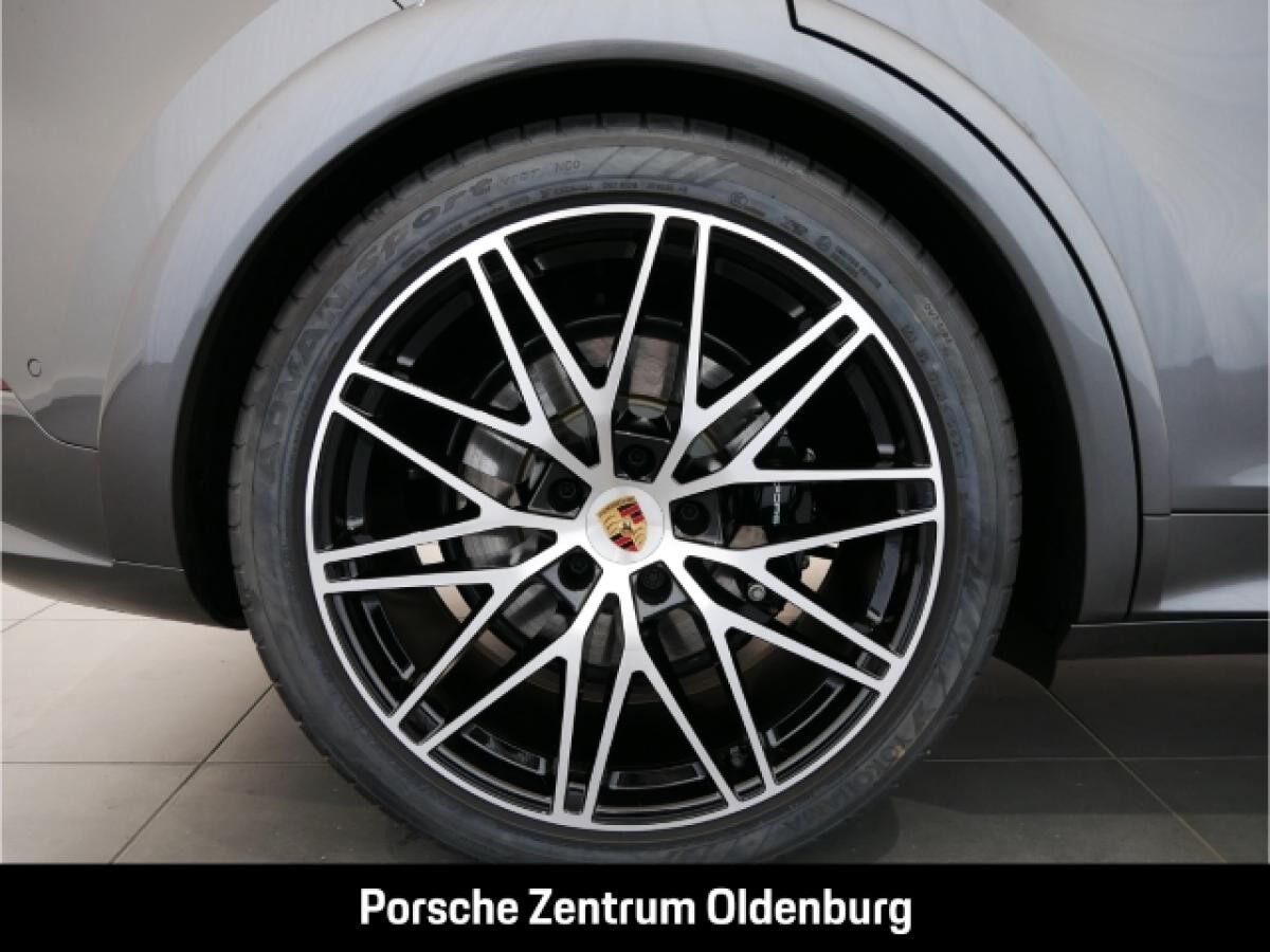 Porsche Cayenne GTS Coupe HuD Matrix Standheizung AHK