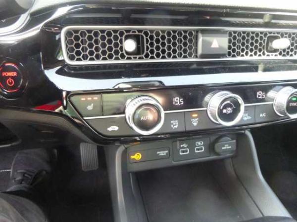 Honda Civic e:HEV 2.0 i-MMD Hybrid Elegance