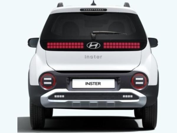 Hyundai Inster (MY25) 49 kWh (115 PS) 2WD Trend Dachreling, Designelement in Schwarz matt