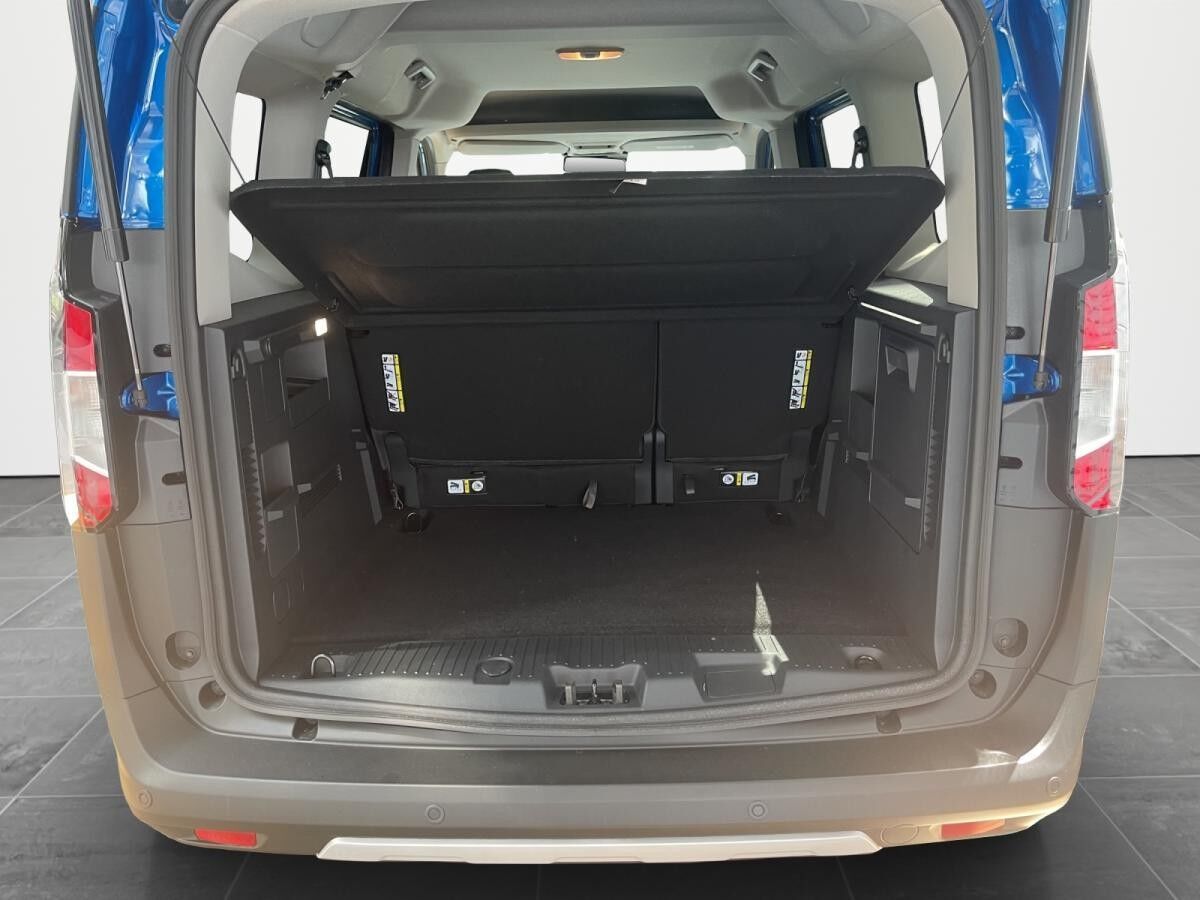 Ford Tourneo Courier Active ACC FLA LM