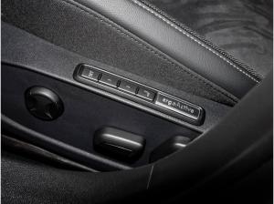 Volkswagen Golf VIII 1,5 eTSI DSG Edition 50 ACC Navi R-Kamera LED Alu