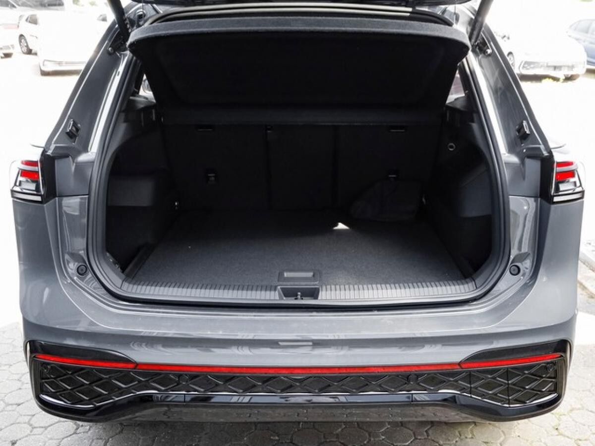 Volkswagen Tiguan "R- LINE" 1.5 eTSI 7-Gang-DSG