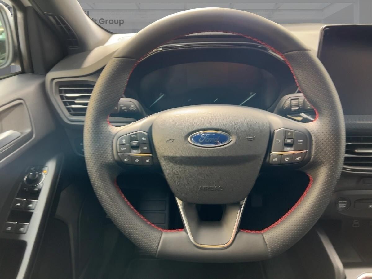 Ford Focus TURNIER Mild-Hybrid ST-Line X Ford Focus TURNIER Mild-Hybrid ST-Line X
