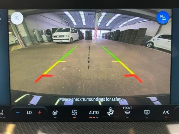 Ford Focus TURNIER Mild-Hybrid ST-Line X