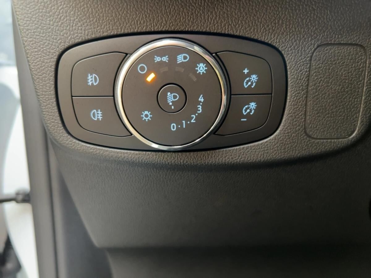 Ford Focus TURNIER Mild-Hybrid ST-Line X Ford Focus TURNIER Mild-Hybrid ST-Line X