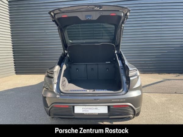 Porsche Macan 4