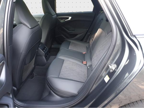 Audi A5 Avant e-hybrid quattro *Bang & Olufsen*