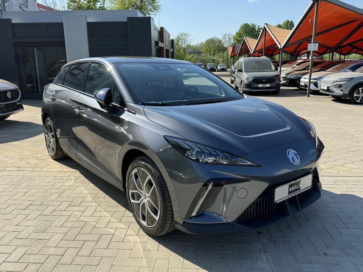 MG MG4 Standard LAGER PRIVATLEASING - versch. FARBEN