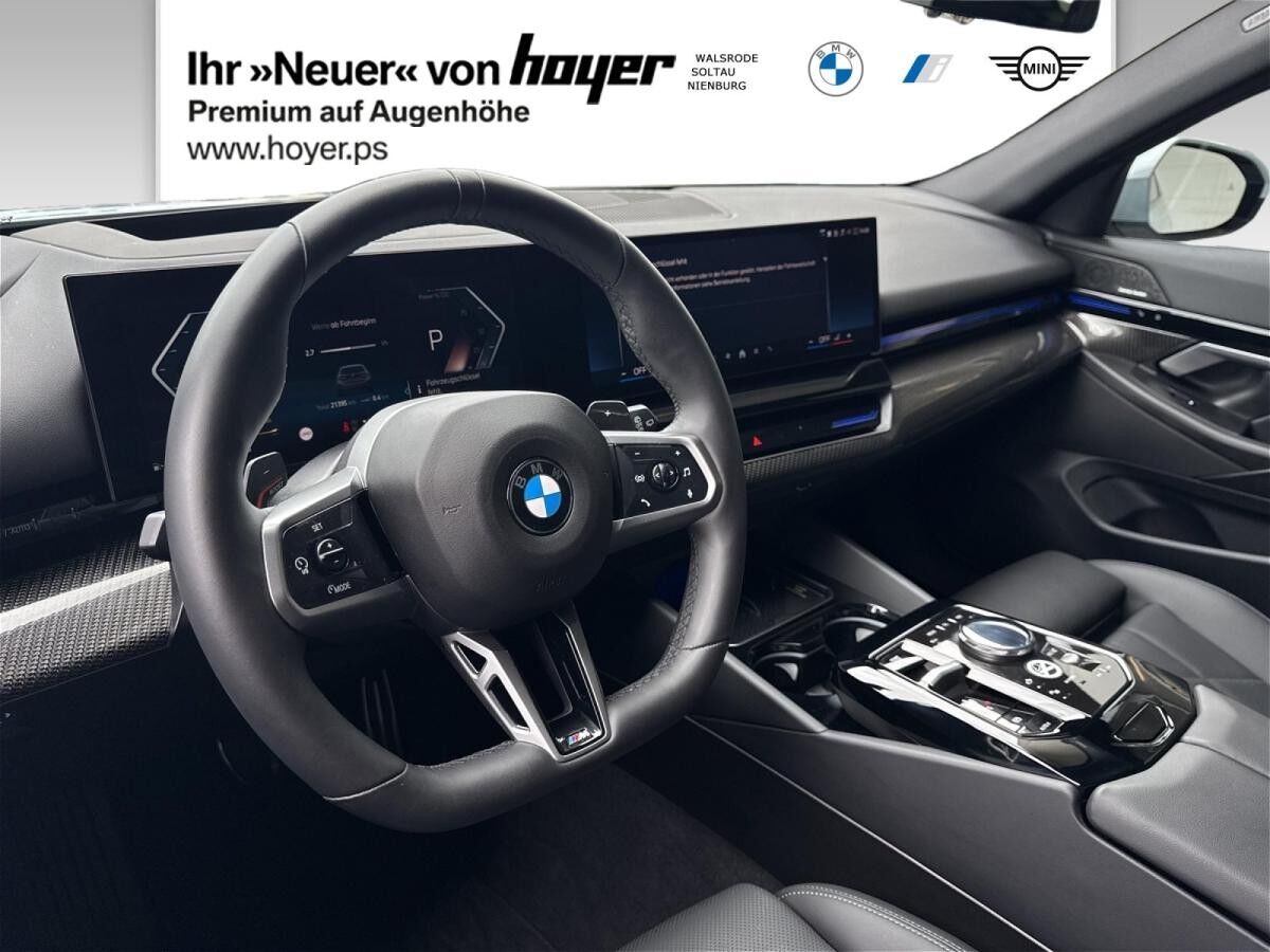 BMW 520 d Touring M Sportpaket Head-Up HK HiFi DAB BMW 520 d Touring M Sportpaket Head-Up HK HiFi DAB