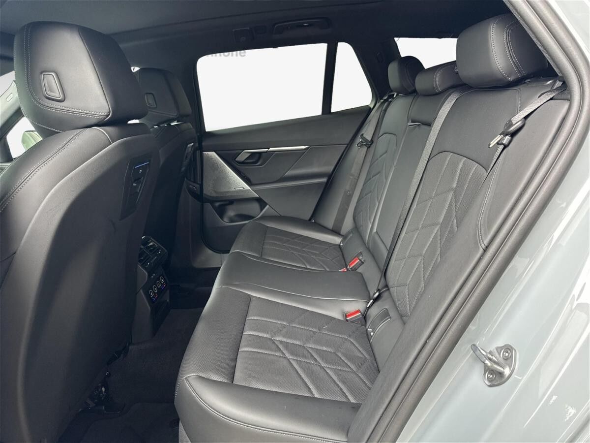 BMW 520 d Touring M Sportpaket Head-Up HK HiFi DAB BMW 520 d Touring M Sportpaket Head-Up HK HiFi DAB