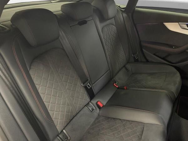 Audi A5 Sportback 40 TFSI S line AHK Pano Matrix LM 20" RFK ACC