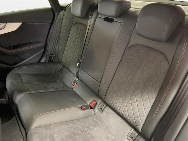 Audi A5 Sportback 40 TFSI S line AHK Pano Matrix LM 20" RFK ACC
