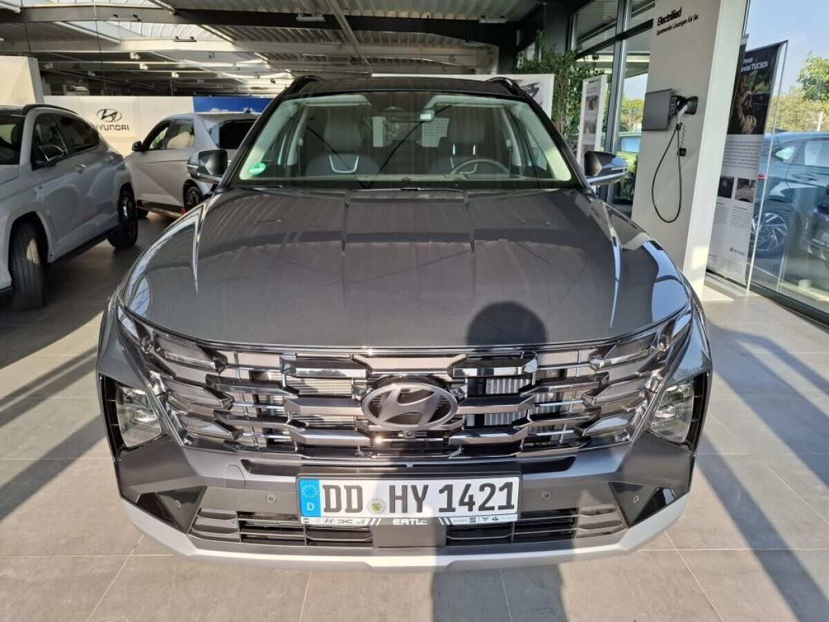 Hyundai TUCSON 1.6 T-GDi 48V-Hybrid 2WD DCT Prime + Assistenz-Paket + Panoramadach + adaptives Fahrwerk