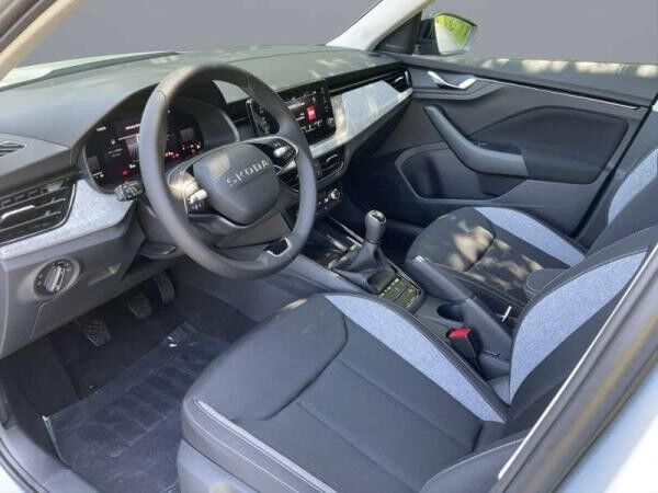 Skoda Kamiq TOUR 1,0 TSI 70 KW 5-GANG-SCHALTGETRIEBE