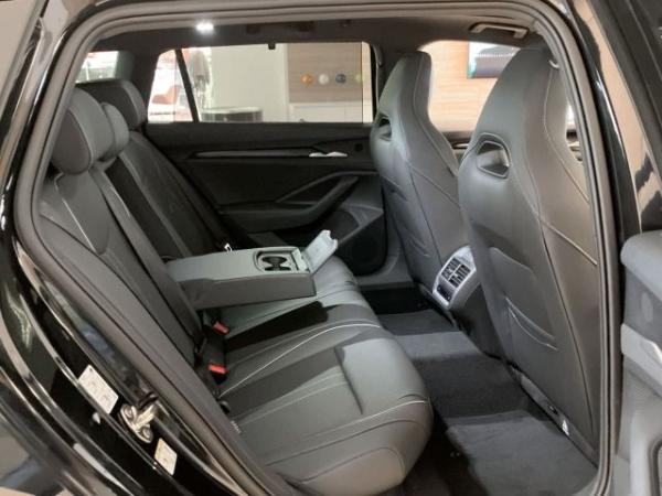 Skoda Superb Combi Sportline 1,5  TSI iV 6-Gang-DSG