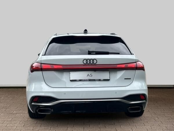 Audi A5 AVANT e-HYBRID 220 kW LED+PANO,B&O,