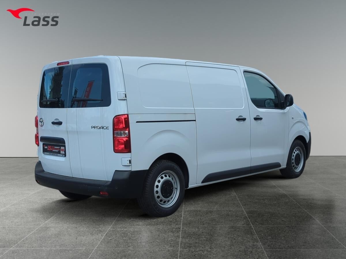 Toyota Proace 1.5 D L1 Meister +Klima+Navi+Laderaumboden