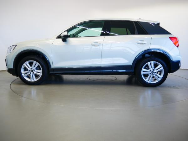 Audi Q2 30 TFSI advanced LED AHK virt. Cock. DAB