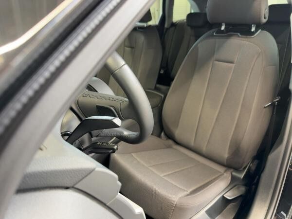 Audi A4 Avant advanced 35 TFSI LED AHK Navi