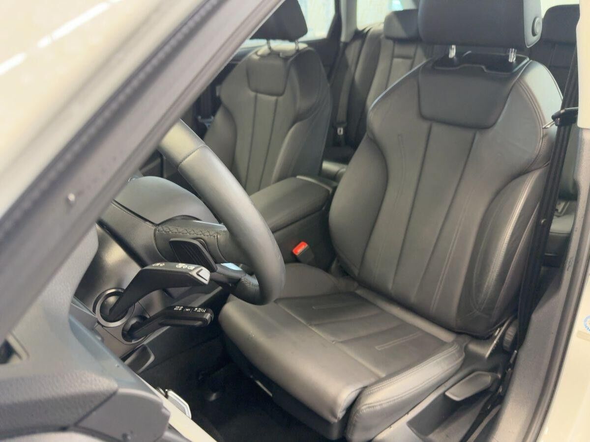 Audi A4 Avant 35 TFSI Pano Matrix LED Sportsitze