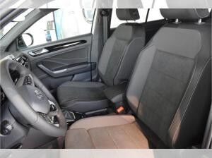Volkswagen T-Roc R-Line 2.0 l TDI DSG AHK NAVI KAMERA Volkswagen T-Roc R-Line 2.0 l TDI DSG AHK NAVI KAMERA