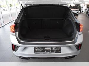 Volkswagen T-Roc R-Line 2.0 l TDI DSG AHK NAVI KAMERA Volkswagen T-Roc R-Line 2.0 l TDI DSG AHK NAVI KAMERA