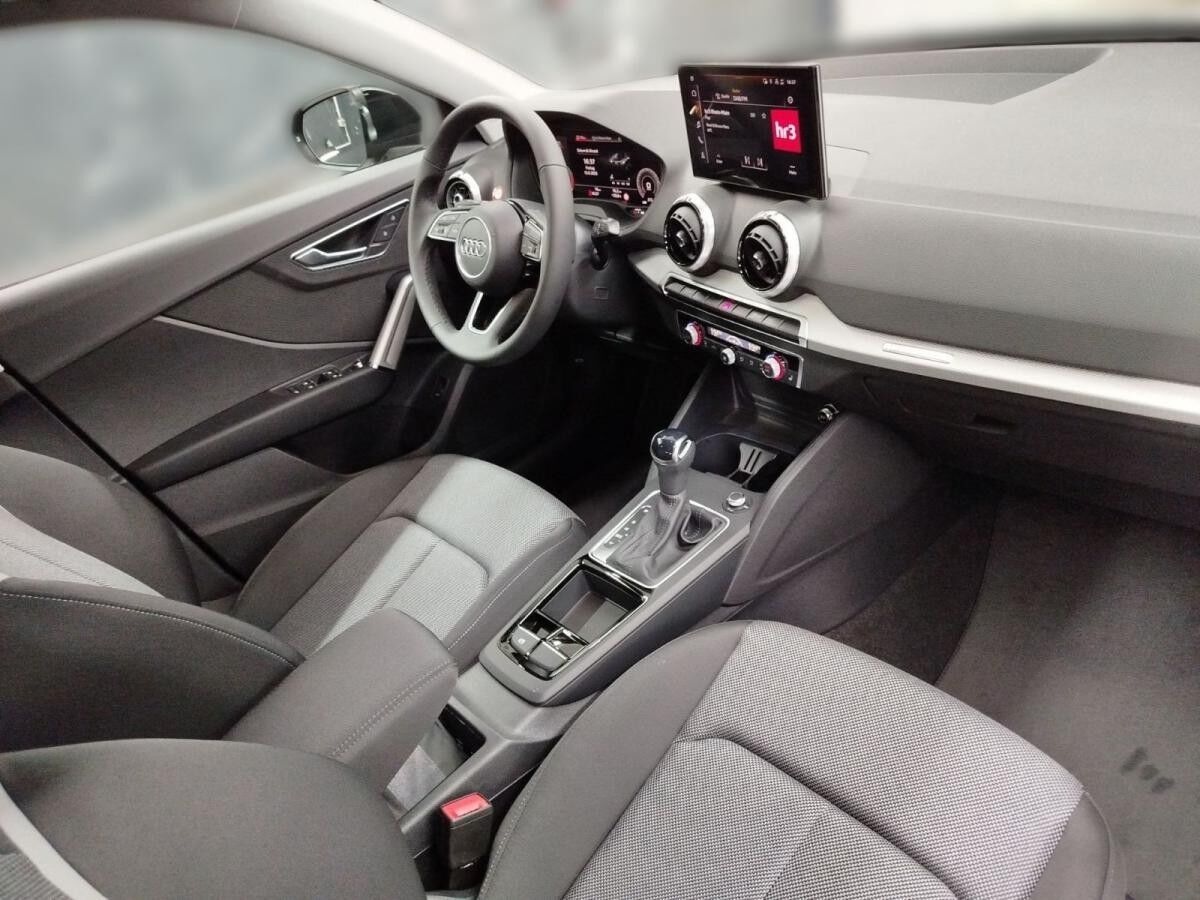 Audi Q2 35 TDI S tronic advanced LED VC DAB