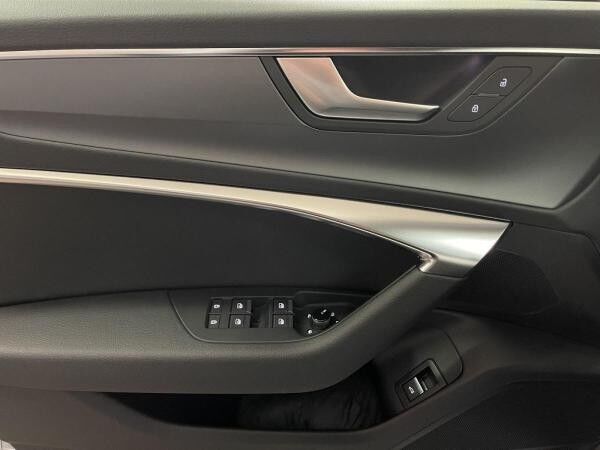 Audi A6 Avant 40 TDI S line AHK Matrix LM 20" Navi ACC