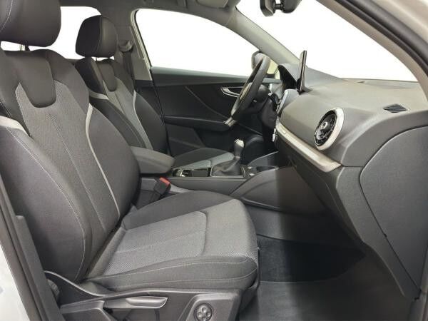 Audi Q2 S line 30 TFSI *AHK*LED*SHZ*PDC*TEMP*EL.HECKKL*VIRTUAL*18"