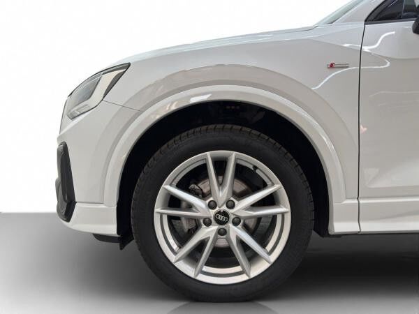 Audi Q2 S line 30 TFSI *AHK*LED*SHZ*PDC*TEMP*EL.HECKKL*VIRTUAL*18"