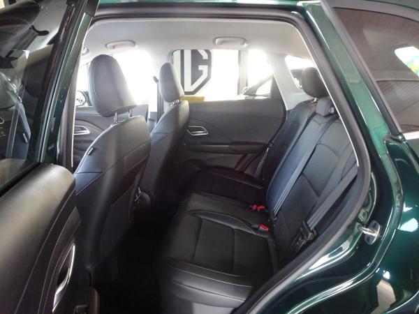 MG ZS Hybrid + Luxury Automatik