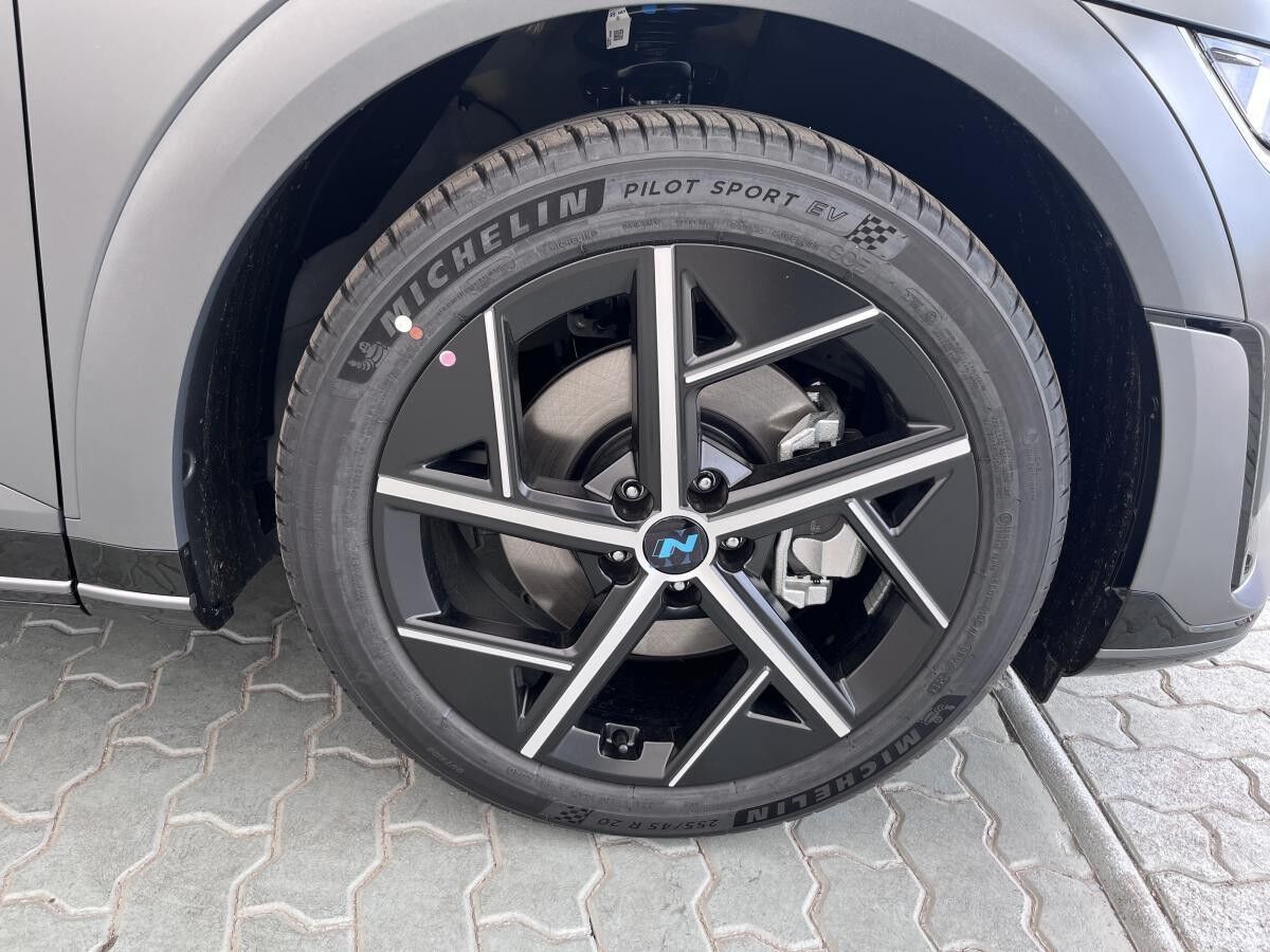 Hyundai IONIQ 5 (MY25) 84 kWh (229 PS) 2WD N LINE, Sitz-Paket