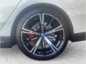 BMW 530 e xDrive Touring A M Sportpaket AHP Pano Bowers&Willkins