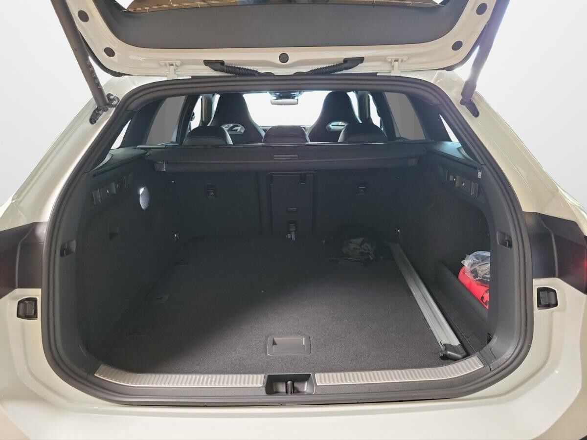 Volkswagen Passat Variant 2.0 TDI DSG R-line