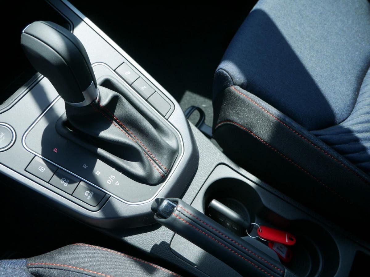 Seat Arona FR Black Edition 1.5 TSI - SHZ NAVI ACC LED *SN567*