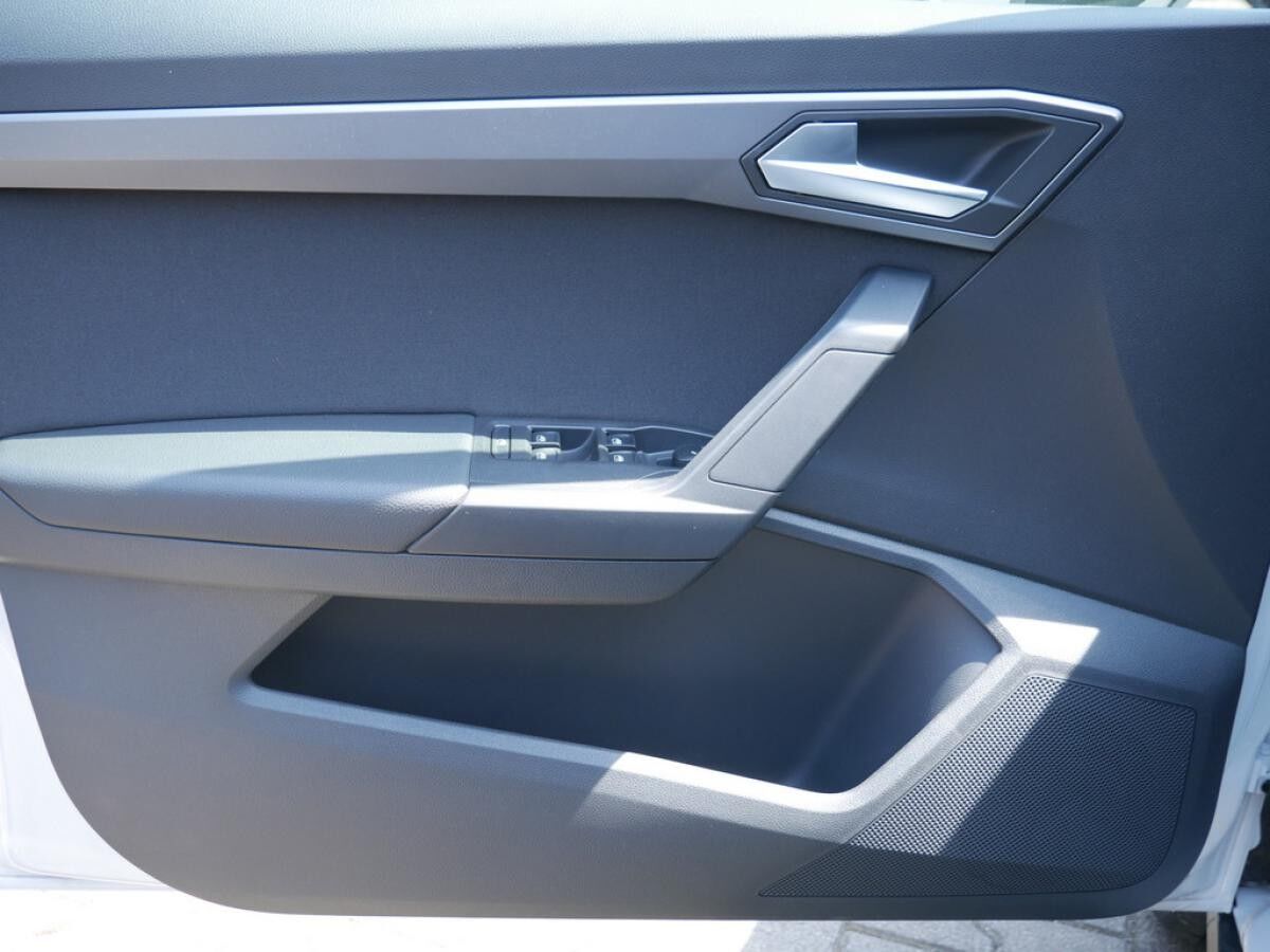 Seat Arona FR Black Edition 1.5 TSI - SHZ NAVI ACC LED *SN567*