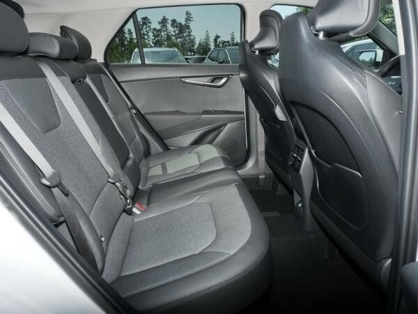 Kia Niro 1.6 HEV DCT SPIRIT 18Zoll TECHNIK RELAX