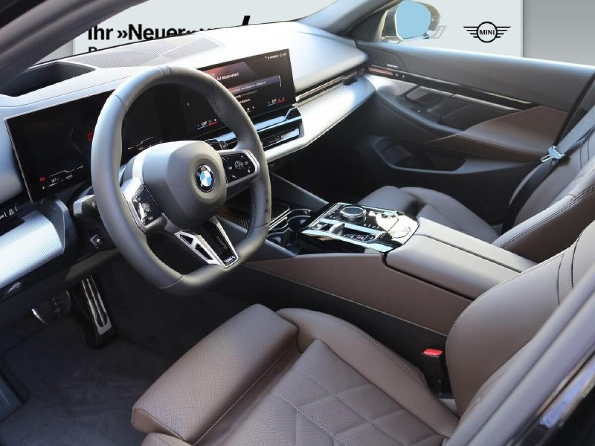 BMW 520 d Touring M Sportpaket Innovation- Travel- Comfort- Paket